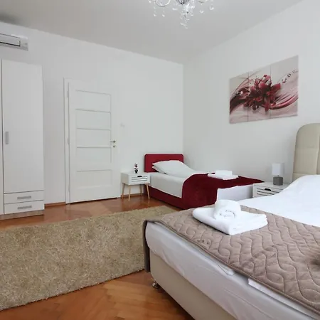 Roma At Bascarsija Apartment *