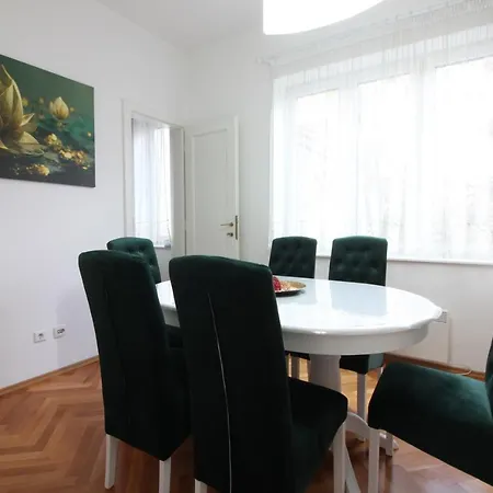 Apartment Roma At Bascarsija *